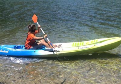 Kayaks en el Lago de La Torrassa, activitad en familia