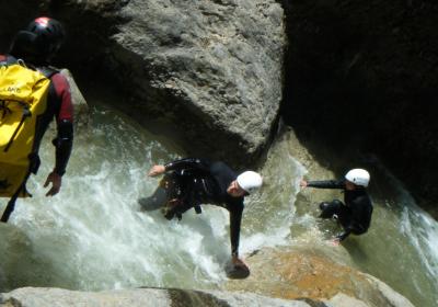 Descending the Infern ravine in Sort – Get wet without fear!