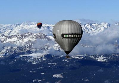 Hot air Ballooning in the Pyrenees - Cerdanya Valley
