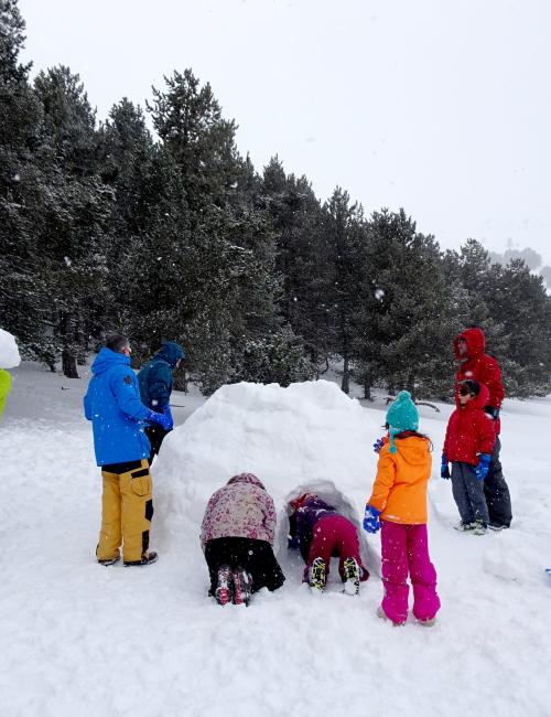 Construire des igloos pirineus de catalunya