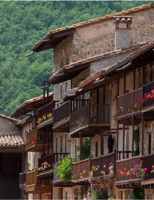 VALLEY OF EN BAS AND VALLEY OF BIANYA