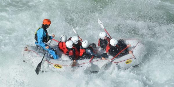 Ráfting de 17 km en los Pirineos