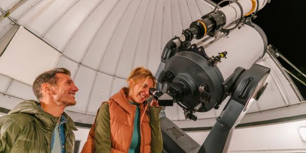 MónNatura Pirineus viatge per les galàxies Fundació La Pedrera Botiga Catalunya Experience